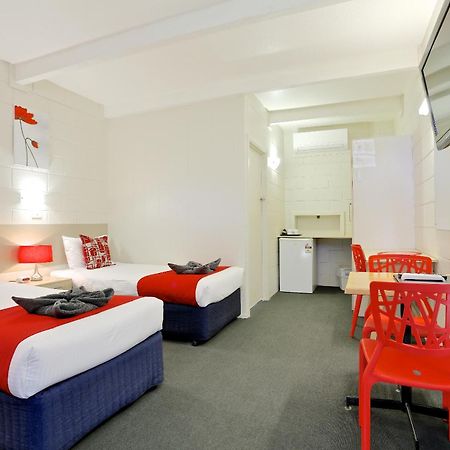 Castle Creek Motor Inn Euroa Exterior foto